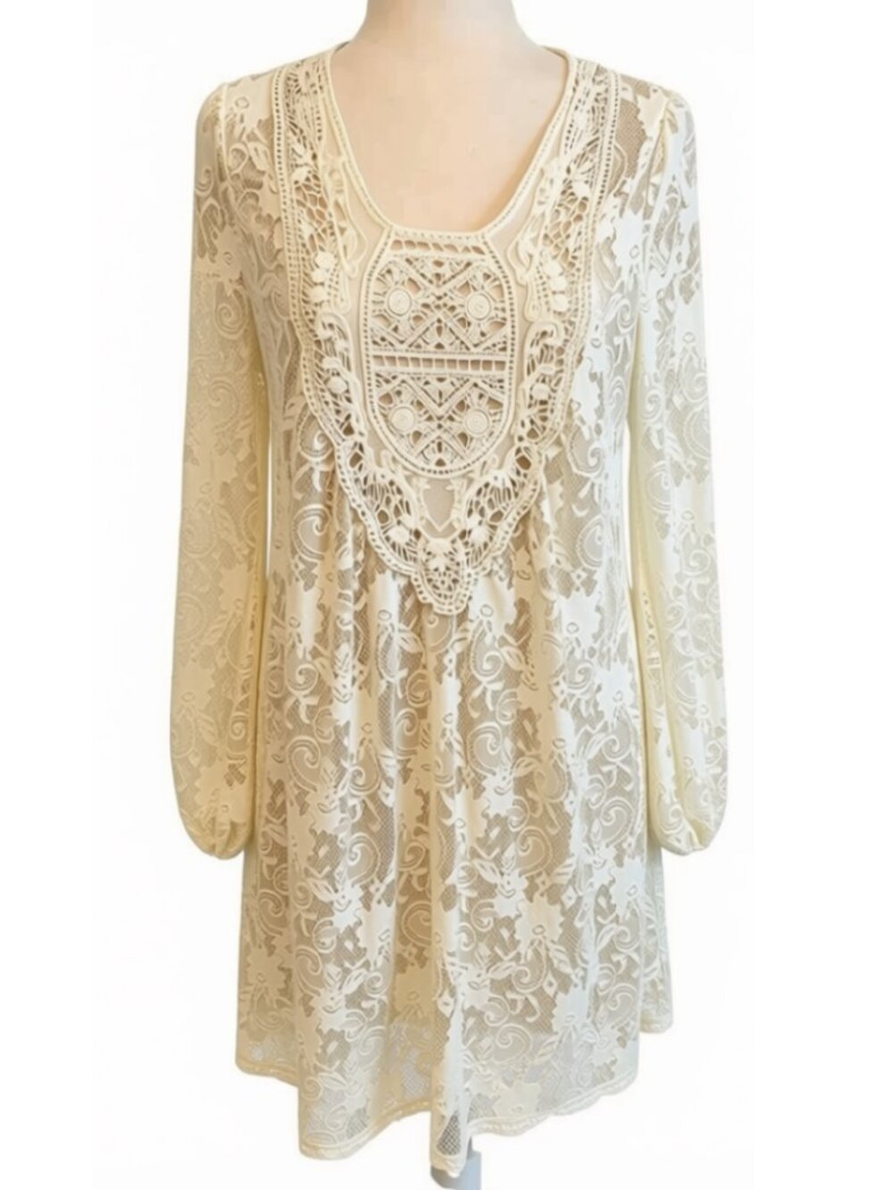 Cream crochet and lace Anthropologie A'reve top dress large L